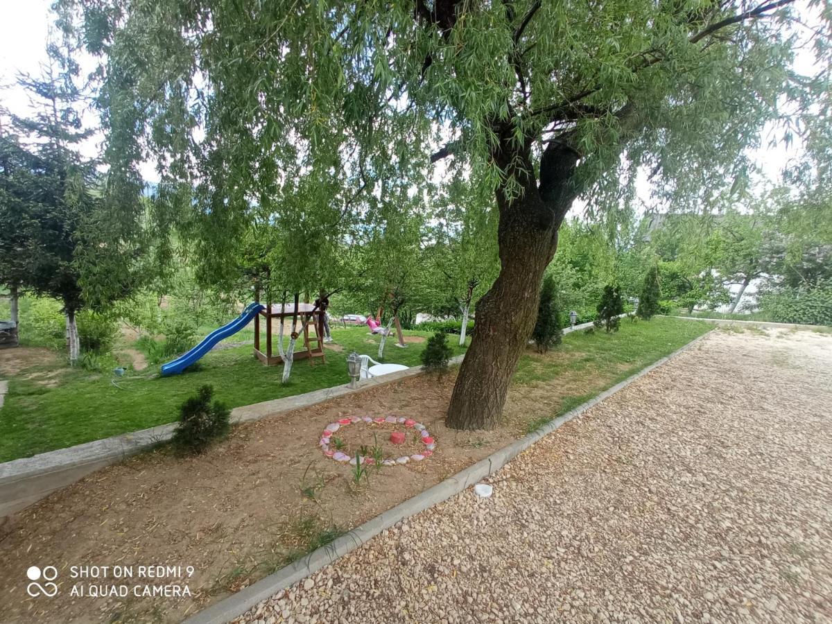 Apartmani Lana ซาราเยโว ภายนอก รูปภาพ