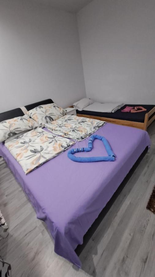 Apartmani Lana ซาราเยโว ภายนอก รูปภาพ