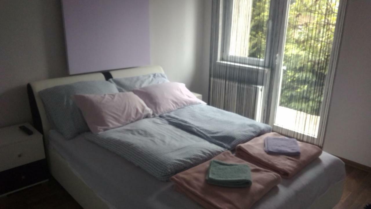 Apartmani Lana ซาราเยโว ภายนอก รูปภาพ